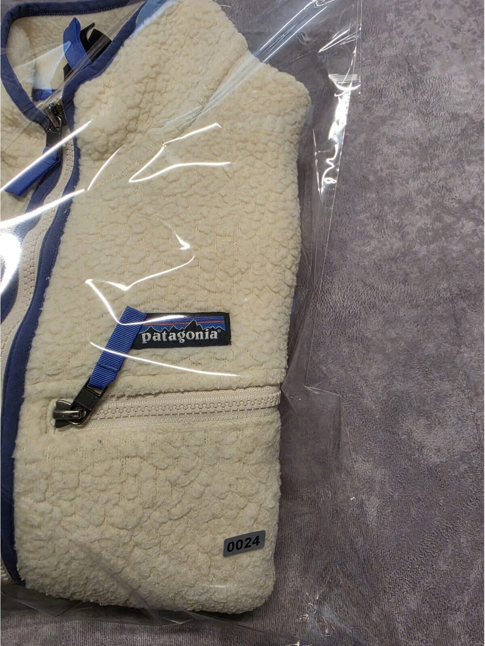 Patagonia Retro Pile Fleece Jacket Women's Small Ivory Cream Blue Full Zip. - Picture 8 of 8